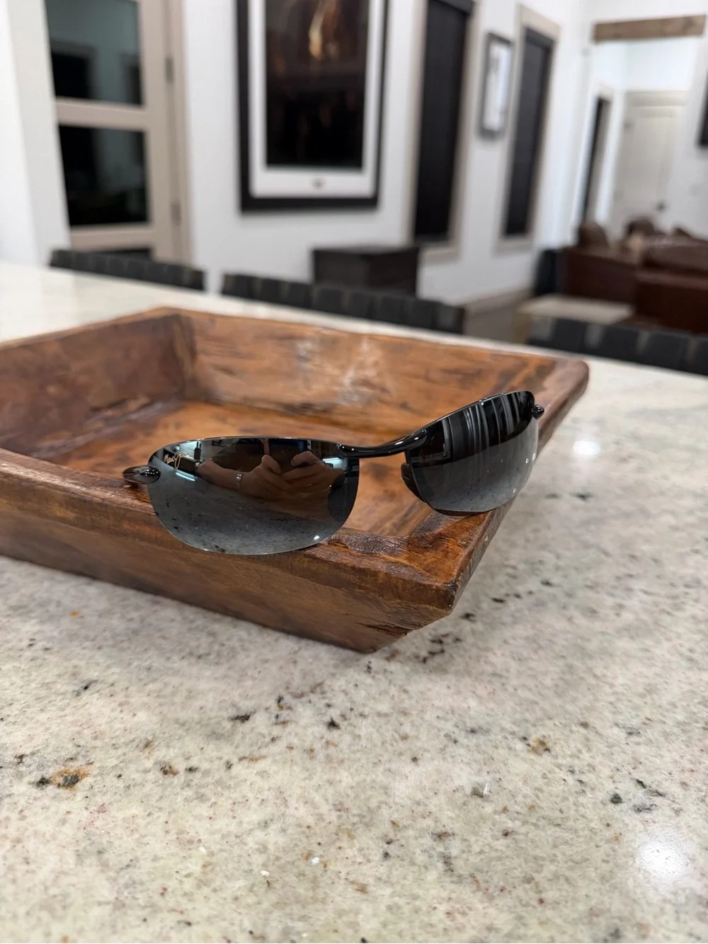 MAUI JIM MAKAHA Men's Black Polarized Rimless Sunglasses - GLOSS BLACK - NEUTRAL